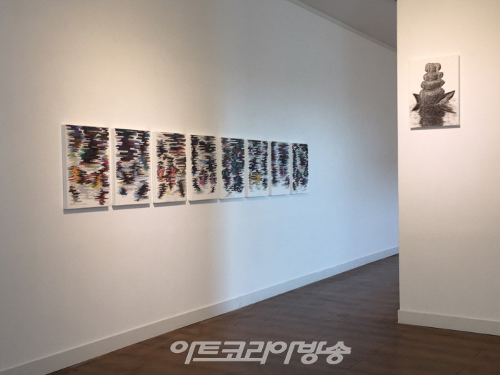 안준형 개인전 '수상한 움직임'