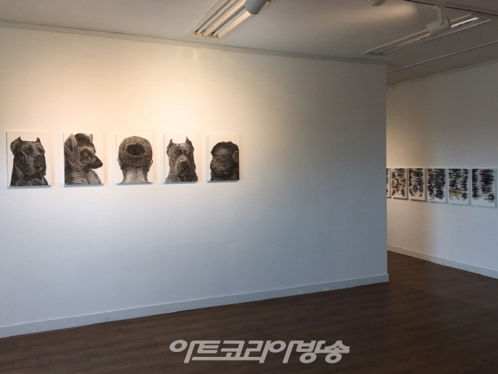 안준형 개인전 '수상한 움직임'