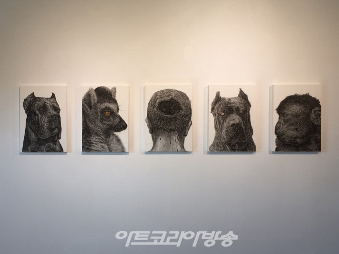 안준형 개인전 '수상한 움직임'