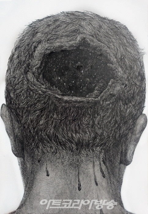 수상한 움직임_종이 위에 잉크_2022 (1)