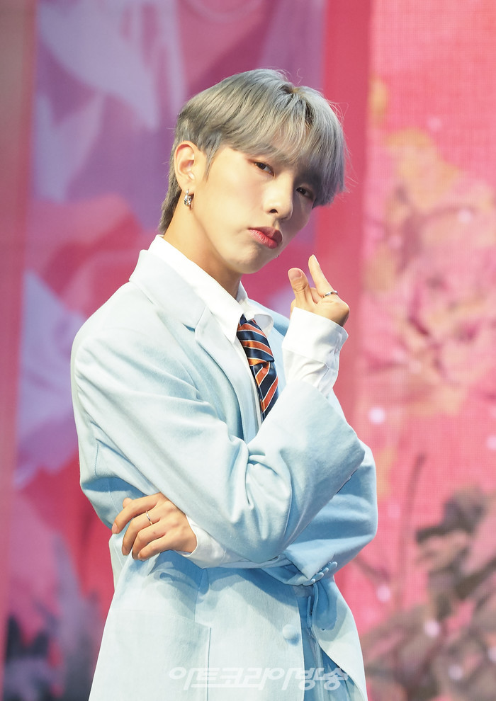 루미너스 첫 번째 정규앨범 '루미너스 인 원더랜드(LUMINOUS in WONDERLAND)' 발매 기념 쇼케이스(수일) 2022.08.17 사진 ⓒ아트코리아방송 이용선 기자​