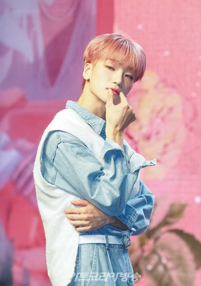 루미너스 첫 번째 정규앨범 '루미너스 인 원더랜드(LUMINOUS in WONDERLAND)' 발매 기념 쇼케이스(영빈) 2022.08.17 사진 ⓒ아트코리아방송 이용선 기자​