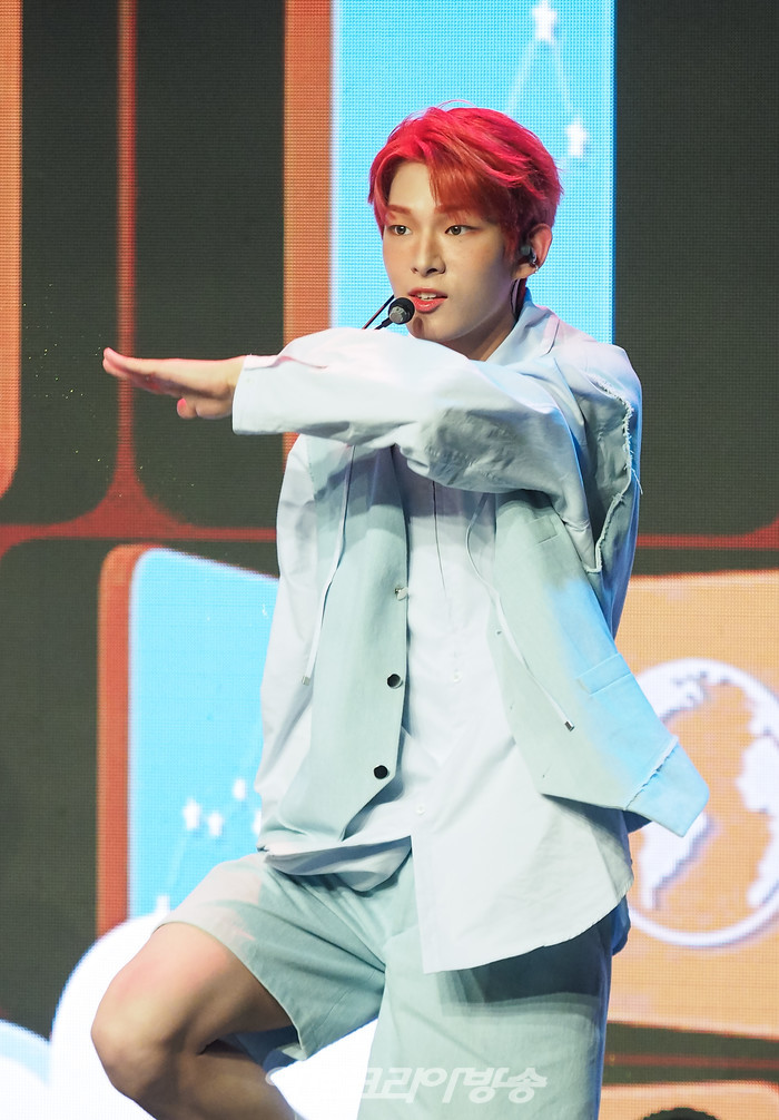 루미너스 첫 번째 정규앨범 '루미너스 인 원더랜드(LUMINOUS in WONDERLAND)' 발매 기념 쇼케이스(스티븐) 2022.08.17 사진 ⓒ아트코리아방송 이용선 기자​