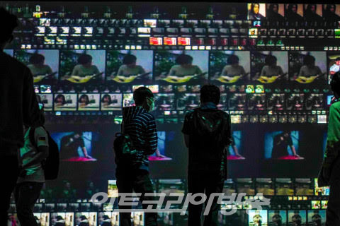 An Immersive Exhibition, Nine Earths, D-fuse, (C) D-Fuse