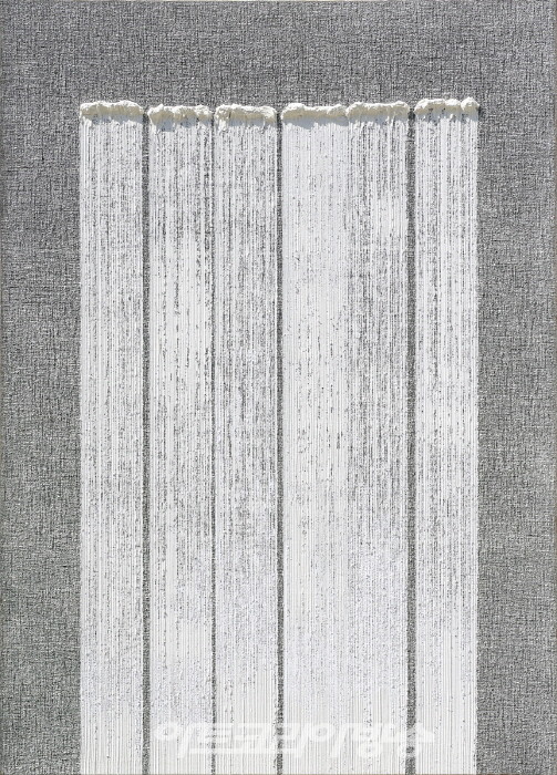 하종현(b. 1935)〈Conjunction 17-301〉2017