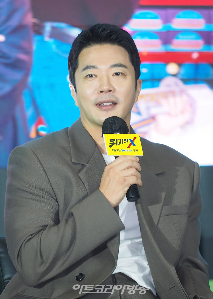 웨이브 오리지널 '위기의 X' 쇼케이스(권상우) 2022.08.27 사진 ⓒ아트코리아방송 이용선 기자​