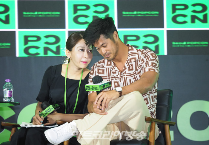 '2022 서울 팝콘'에 참석한 헐리우드 배우 로스 버틀러( Ross Butler) 2022.08.27 사진 ⓒ아트코리아방송 이용선 기자​