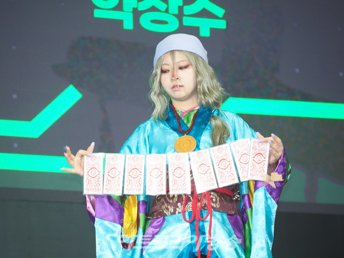 '2022 서울 팝콘' 알티메이트 코스플레이 배틀(치자피즈(CZPZ) (모노노케) 약장수 캐릭터) 2022.08.28 사진 ⓒ아트코리아방송 이용선 기자​