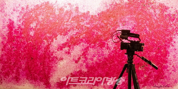 한국예총 이범헌 회장 개인전 '꽃춤 II'