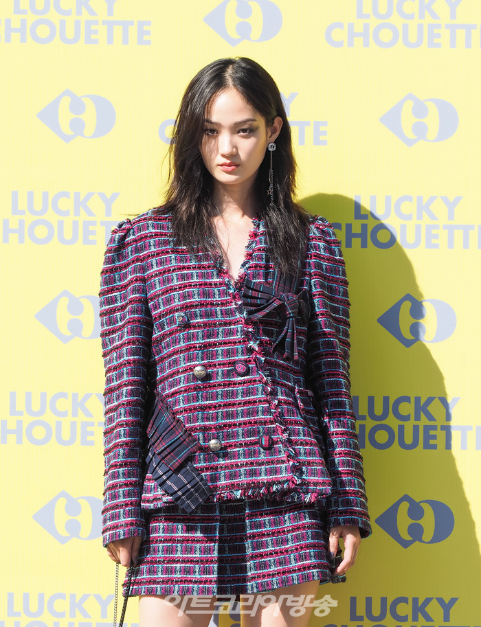 럭키슈에뜨(LUCKY CHOUETTE) 오픈 10주년 포토행사(모델 신현지) 2022.09.01 사진 ⓒ아트코리아방송 이용선 기자