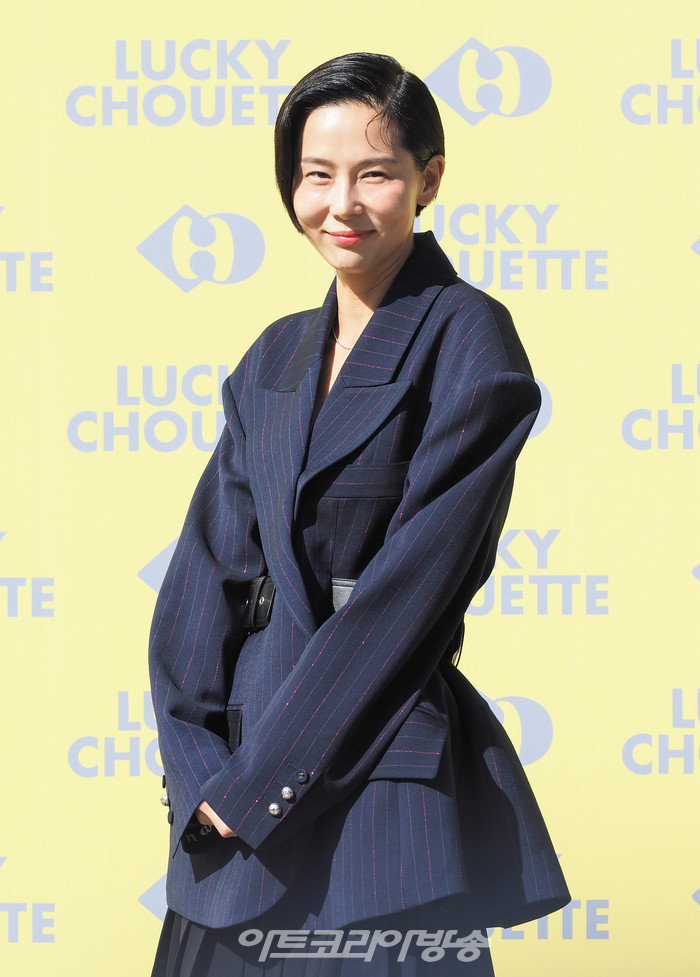 럭키슈에뜨(LUCKY CHOUETTE) 오픈 10주년 포토행사(김나영) 2022.09.01 사진 ⓒ아트코리아방송 이용선 기자