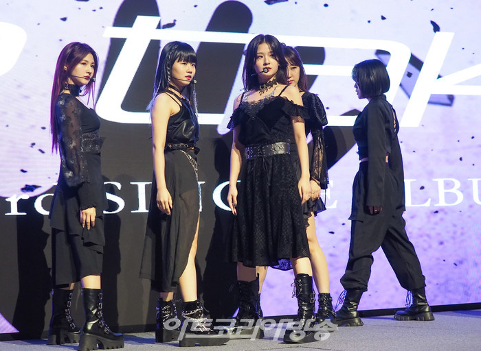 프리티지 세 번째 싱글 '러브 테이커(LOVE TAKER)' 발매 기념 쇼케이스. 2022.08.31 사진 ⓒ아트코리아방송 이용선 기자