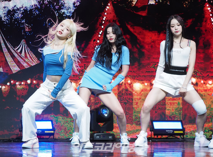 빌리(Billie) 세 번째 미니앨범 '더 빌리지 오브 퍼셉션: 챕터 투(the Billage of perception: chapter two)' 발매 기념 쇼케이스. 2022.08.31 사진 ⓒ아트코리아방송 이용선 기자