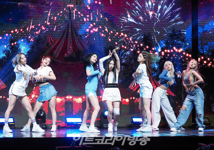 빌리(Billie) 세 번째 미니앨범 '더 빌리지 오브 퍼셉션: 챕터 투(the Billage of perception: chapter two)' 발매 기념 쇼케이스. 2022.08.31 사진 ⓒ아트코리아방송 이용선 기자