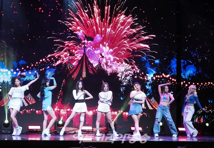 빌리(Billie) 세 번째 미니앨범 '더 빌리지 오브 퍼셉션: 챕터 투(the Billage of perception: chapter two)' 발매 기념 쇼케이스. 2022.08.31 사진 ⓒ아트코리아방송 이용선 기자