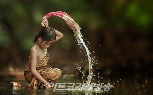 Herman Damar(인도네시아) 의 작품