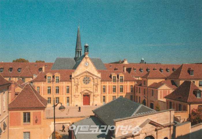 케어링, 유럽 문화 유산의 날 맞아 파리 본사에서 전시회 개최