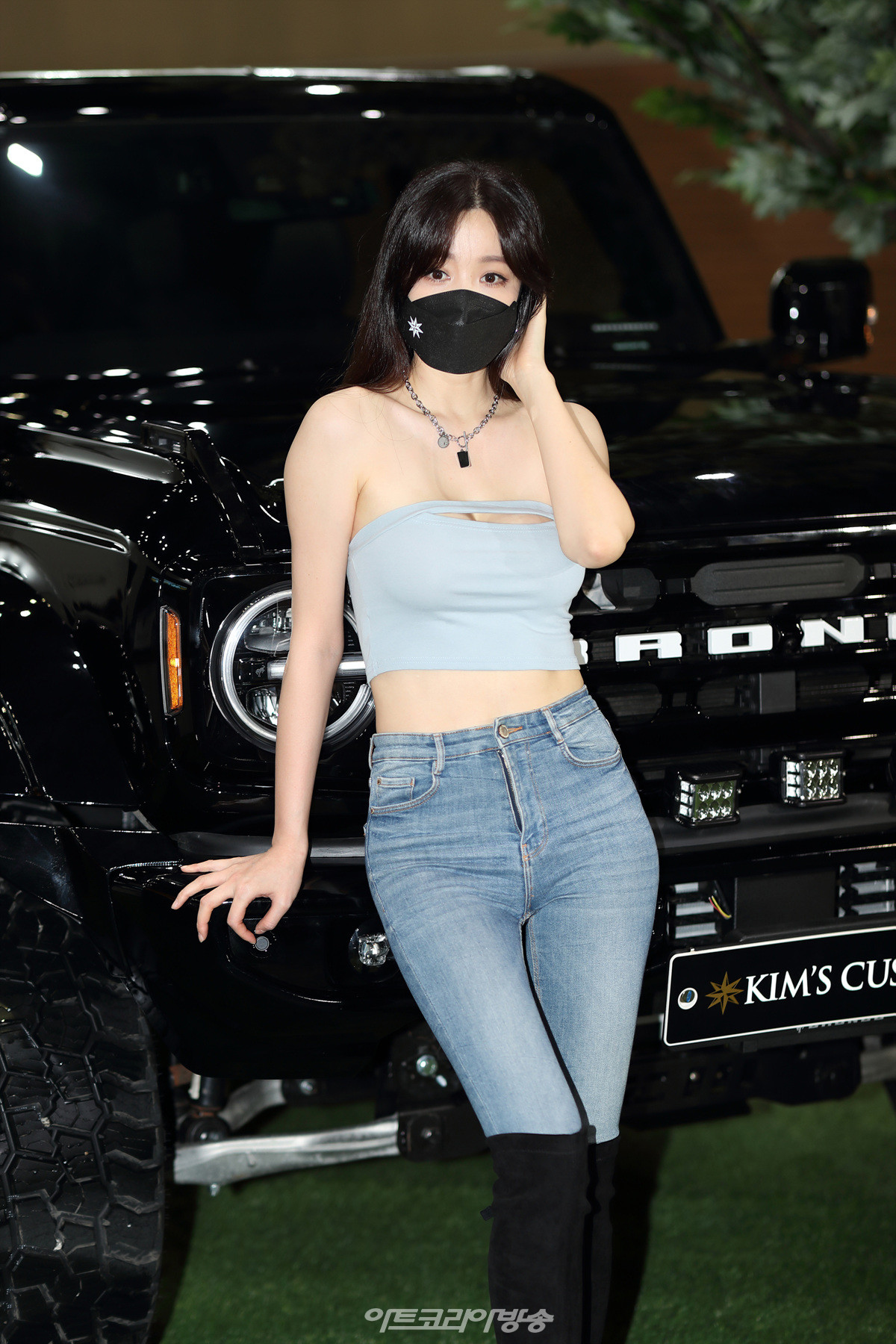 킴스커스텀 레이싱모델 홍지연 2022 오토살롱위크