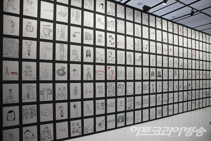 Excerpts from sketchbooks_©Jean Jullien Studio