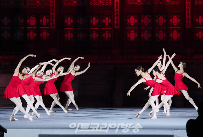 2022 가을 궁중문화축전 '고궁음악회-발레X수제천' (한국예술종합학교 발레단) 2022.10.01 사진 ⓒ아트코리아방송 이용선 기자