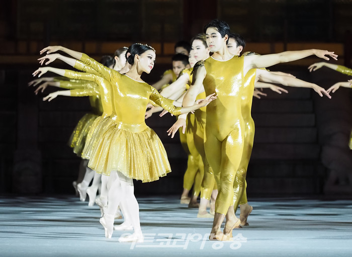 2022 가을 궁중문화축전 '고궁음악회-발레X수제천' (한국예술종합학교 발레단) 2022.10.01 사진 ⓒ아트코리아방송 이용선 기자