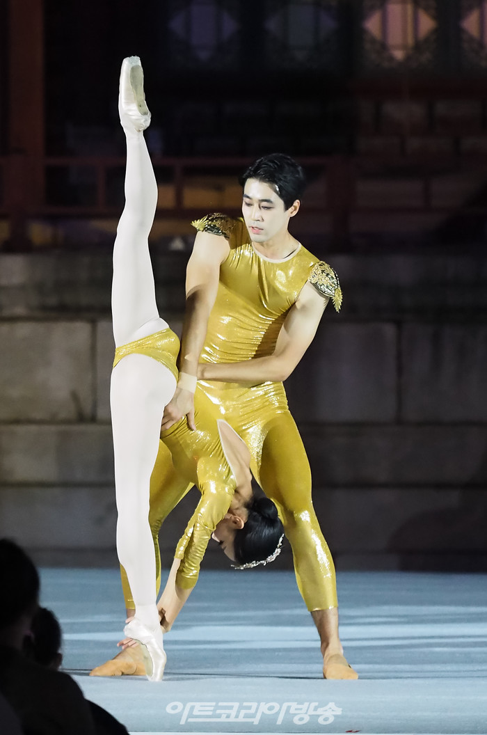 2022 가을 궁중문화축전 '고궁음악회-발레X수제천' (한국예술종합학교 발레단) 2022.10.01 사진 ⓒ아트코리아방송 이용선 기자