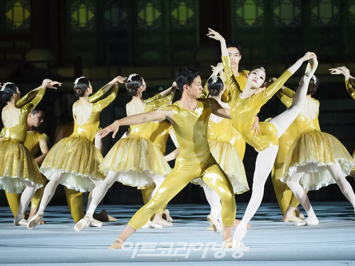 2022 가을 궁중문화축전 '고궁음악회-발레X수제천' (한국예술종합학교 발레단) 2022.10.01 사진 ⓒ아트코리아방송 이용선 기자