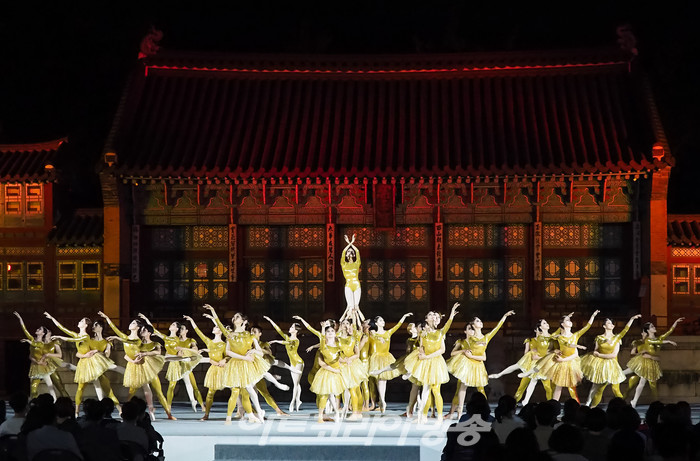 2022 가을 궁중문화축전 '고궁음악회-발레X수제천' (한국예술종합학교 발레단) 2022.10.01 사진 ⓒ아트코리아방송 이용선 기자