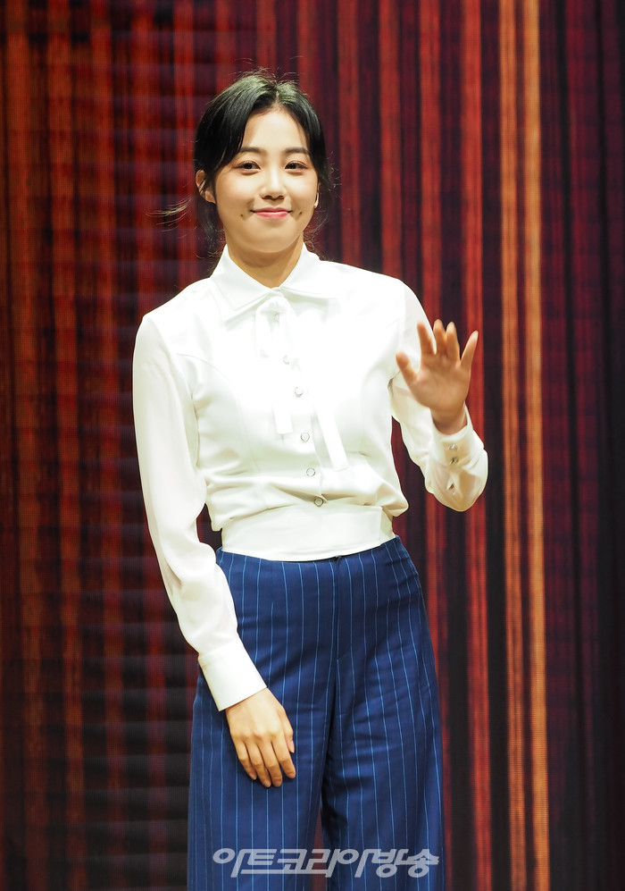 뮤지컬 '인간의 법정' 프레스콜(안드로이드 카운슬러 역 이상아) 2022.10.06 사진 ⓒ아트코리아방송 이용선 기자