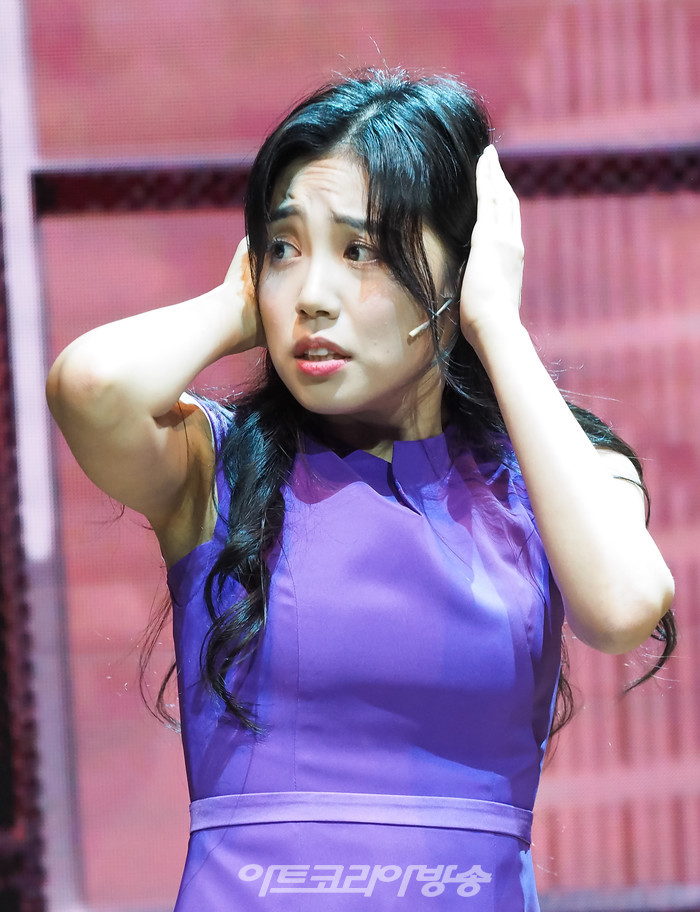 뮤지컬 '인간의 법정' 프레스콜(안드로이드 카운슬러 역 이상아) 2022.10.06 사진 ⓒ아트코리아방송 이용선 기자