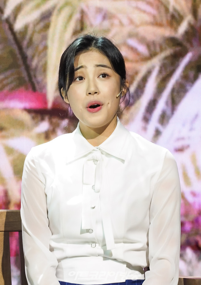 뮤지컬 '인간의 법정' 프레스콜(안드로이드 카운슬러 역 이상아) 2022.10.06 사진 ⓒ아트코리아방송 이용선 기자