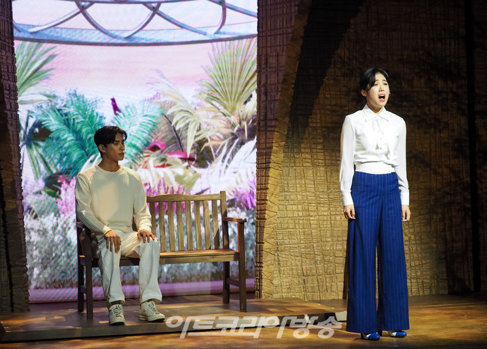 뮤지컬 '인간의 법정' 프레스콜(안드로이드 카운슬러 역 이상아) 2022.10.06 사진 ⓒ아트코리아방송 이용선 기자