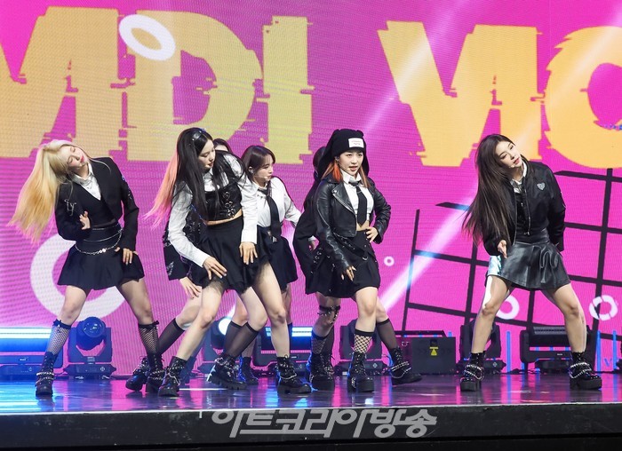 케플러 세 번째 미니앨범 '트러블슈터'(TROUBLESHOOTER) 발매 기념 쇼케이스. 2022.10.13 사진 ⓒ아트코리아방송 이용선 기자