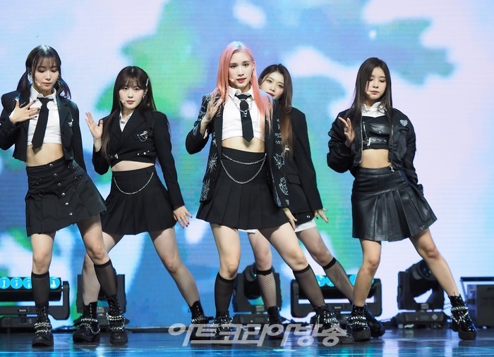 케플러 세 번째 미니앨범 '트러블슈터'(TROUBLESHOOTER) 발매 기념 쇼케이스. 2022.10.13 사진 ⓒ아트코리아방송 이용선 기자