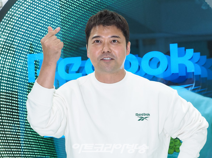 리복의 '클럽 C캐슬' 런칭 팝업 행사(방송인 전현무) 2022.10.22 사진 ⓒ아트코리아방송 이용선 기자