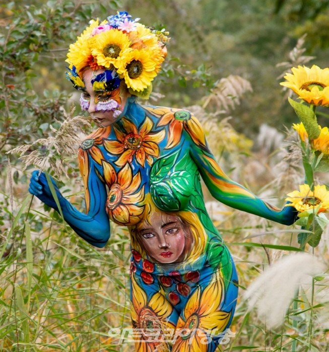서원대 뷰티학과 안영나교수 바디페인팅 뷰티쇼 '하모니'