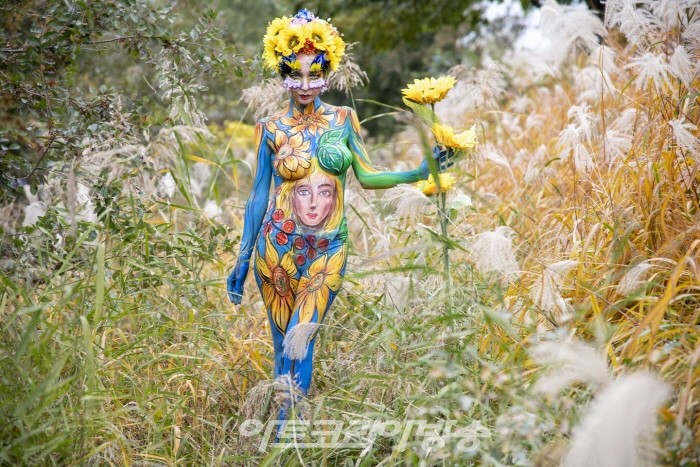 서원대 뷰티학과 안영나교수 바디페인팅 뷰티쇼 '하모니'