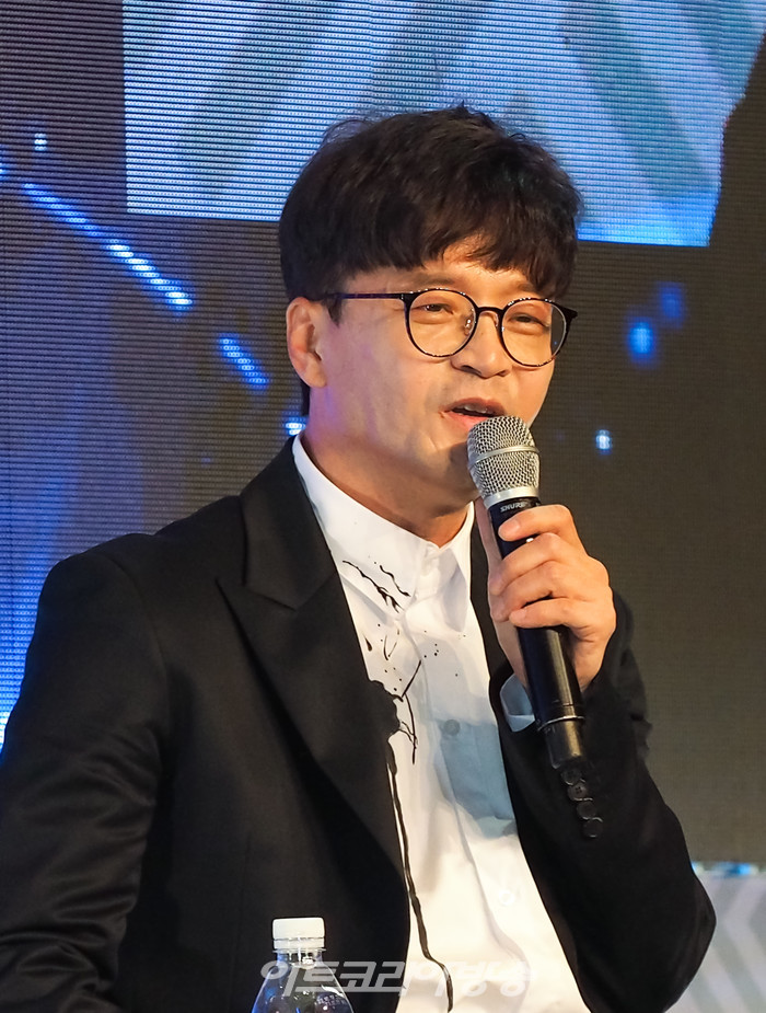 박학기 한국음악저작권협회(한음저협) 부회장이 4일 오후 서울 중구 더 플라자 호텔 그랜드볼룸에서 열린 '국제 음악 창작자 세미나'에 패널로 참석했다. 2022.11.04 사진 ⓒ아트코리아방송 이용선 기자​