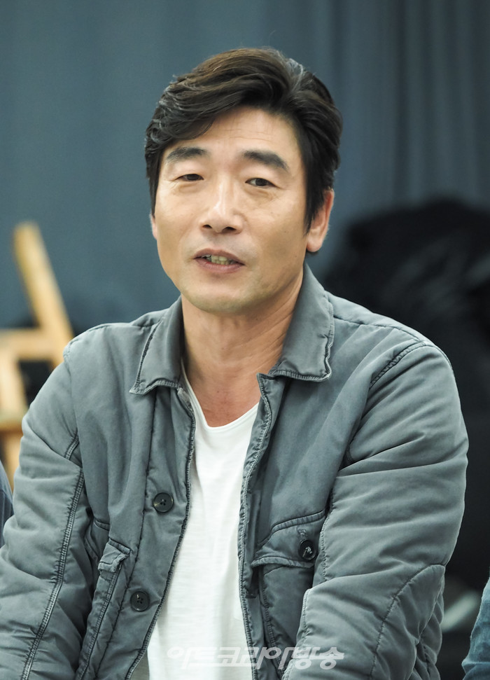 연극 '광부화가들' 연습실 공개(올리버 역 박원상). 2022.11 18 사진 ⓒ아트코리아방송 이용선 기자​