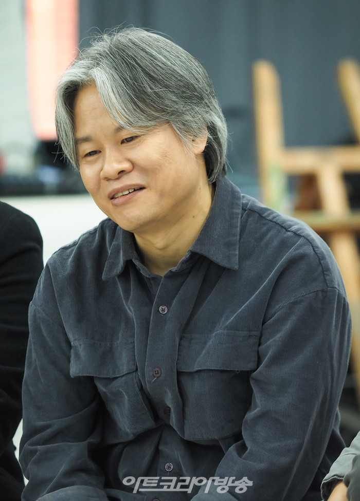 연극 '광부화가들' 연습실 공개(로버트 라이언 역 박원상). 2022.11 18 사진 ⓒ아트코리아방송 이용선 기자​