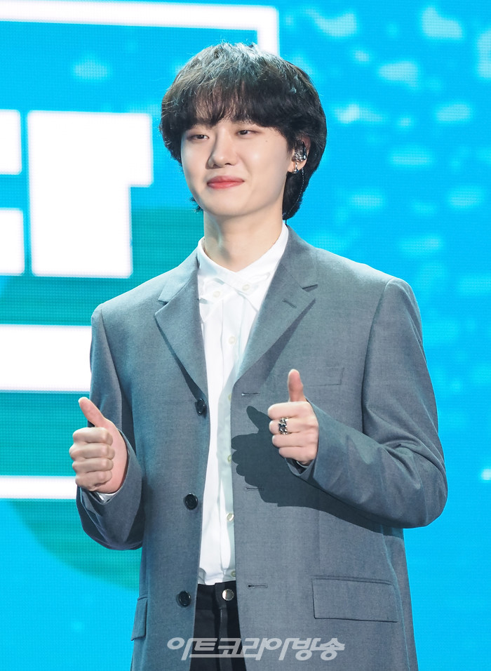 [AK포토] 고막소년단 하현상, '수줍게 엄지척'