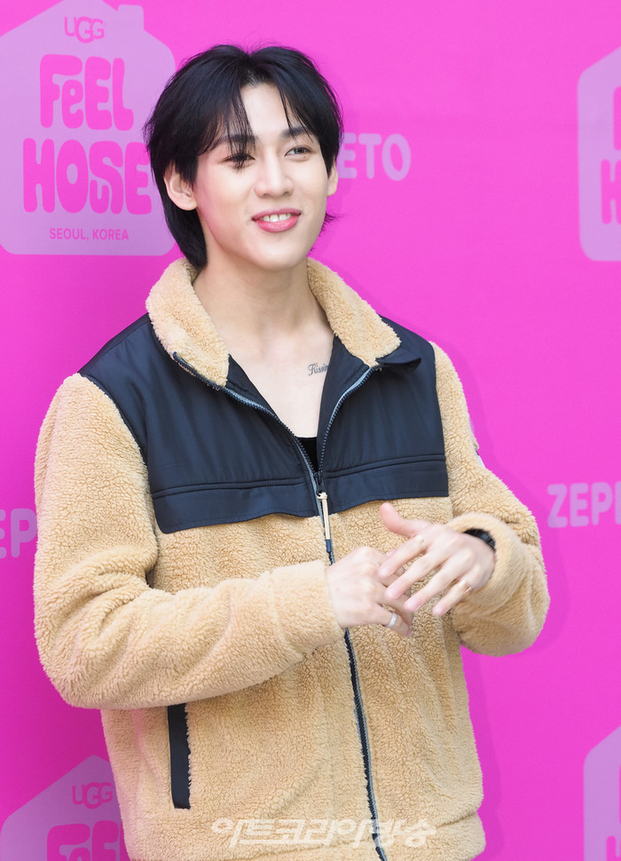 어그x제페토 FEEL HOUSE 팝업 론칭 기념 포토월 행사(갓세븐(GOT7) 뱀뱀) 2022.11.24 사진 ⓒ아트코리아방송 이용선 기자​