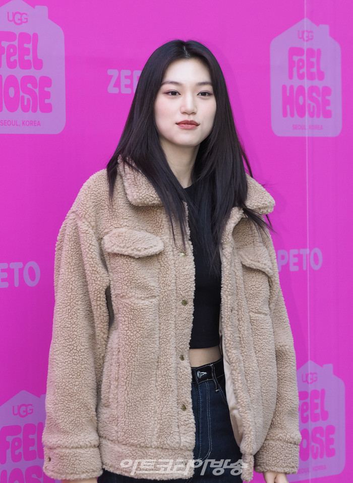 어그x제페토 FEEL HOUSE 팝업 론칭 기념 포토월 행사(김도연) 2022.11.24 사진 ⓒ아트코리아방송 이용선 기자​