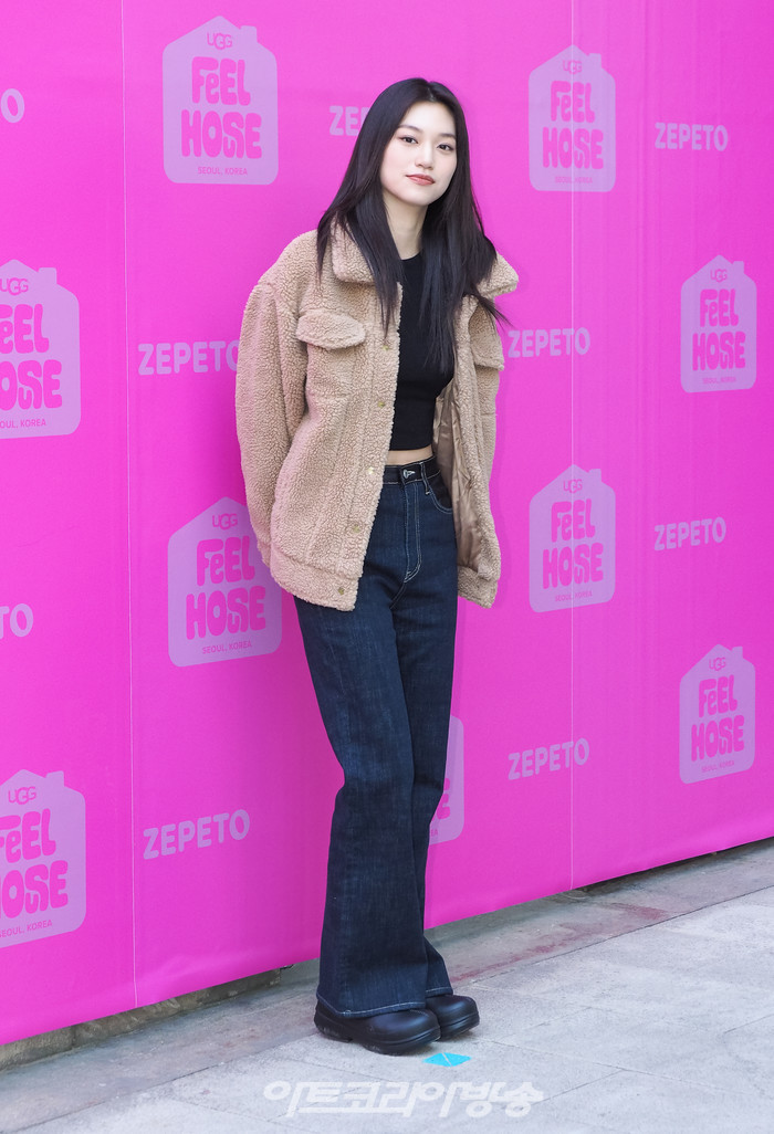 어그x제페토 FEEL HOUSE 팝업 론칭 기념 포토월 행사(김도연) 2022.11.24 사진 ⓒ아트코리아방송 이용선 기자​