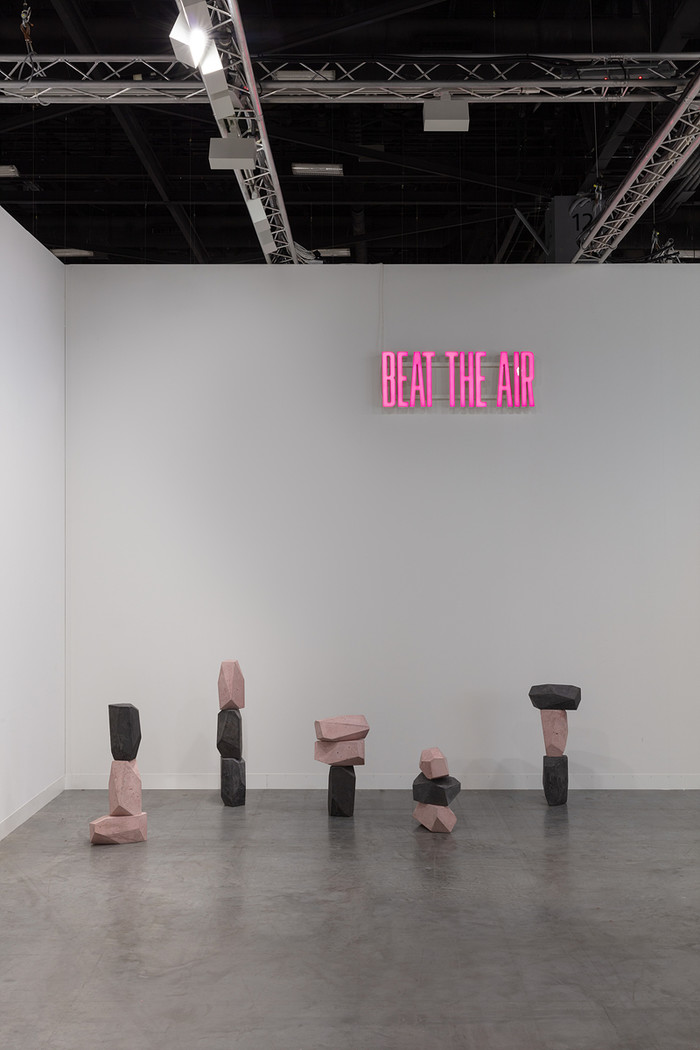 2022 아트 바젤 마이애미 비치(Art Basel Miami Beach 2022) 국제갤러리 부스 설치전경사진: Sebastiano Pellion di Persano