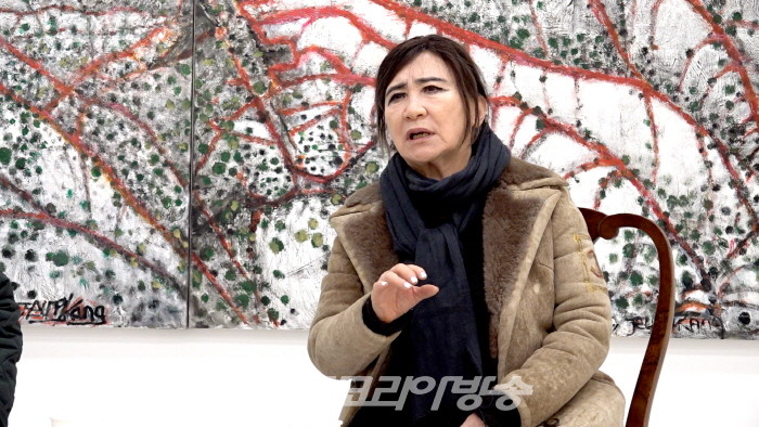 강정희 미국 오이코스대학 회화과 교수(서양화 작가)