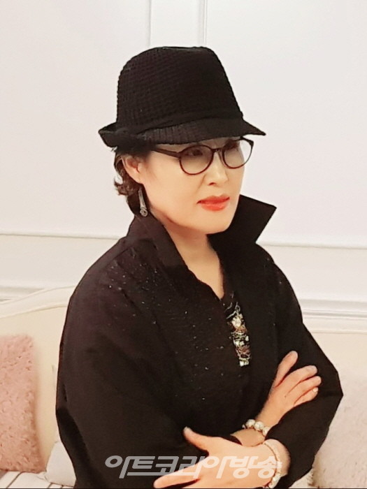 제2회 아트코리아방송 문화예술대상 특별상 남기희 작가 수상