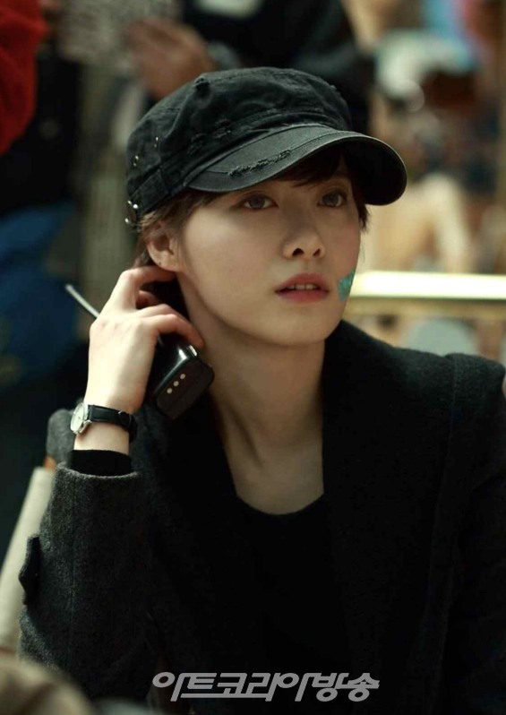 2022 제2회 아트코리아방송 문화예술 대상 시상식 연예인 부문 대상 구혜선 필름 대표. 제공 구혜선