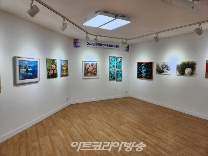 2022 한국휴먼미술협회전