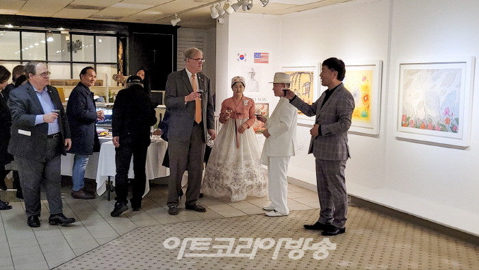 전후연 작가 한미수교 140주년 기념초대전